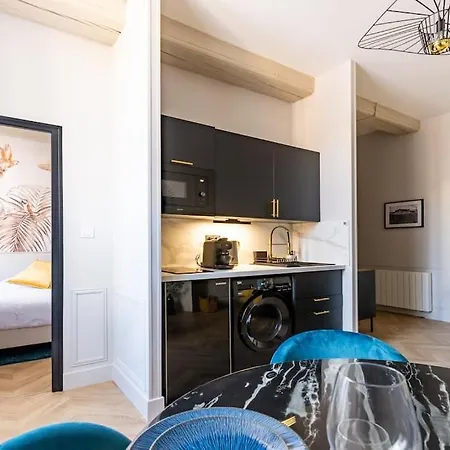 Le Wilson Parc : T2 Avec Parking ディジョン